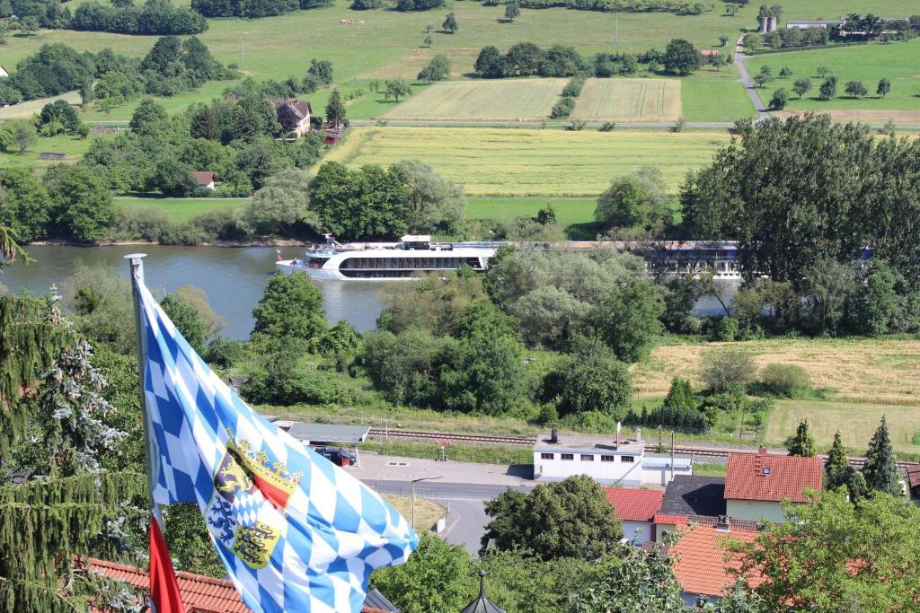 Pension Haus Erika Stadtprozelten Zewnętrze zdjęcie